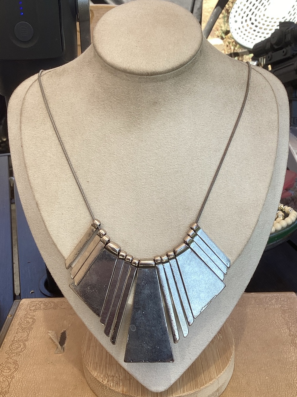 & Other Stories Silver Geometric Fan Necklace